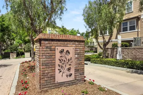 Exterior - 21 Arlington St, Ladera Ranch, CA 92694 photo 6 of 14