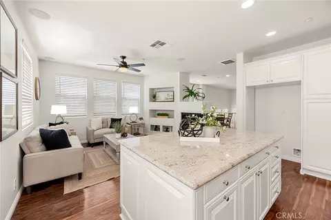 Kitchen - 21 Arlington St, Ladera Ranch, CA 92694 photo 4 of 5
