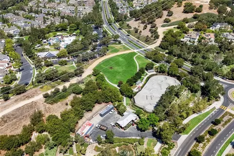 View/Area - 21 Arlington St, Ladera Ranch, CA 92694 photo 4 of 7
