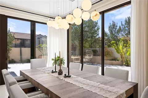 Dining - 115 Green Rdg, Irvine, CA 92602 photo 3 of 4