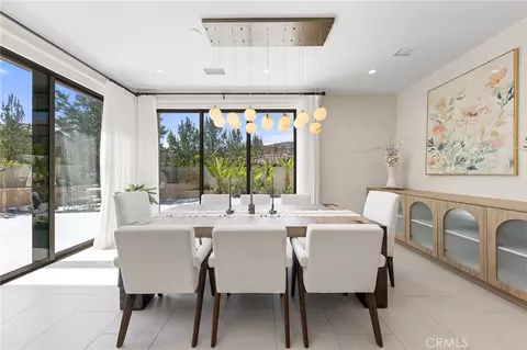 Dining - 115 Green Rdg, Irvine, CA 92602 photo 1 of 4