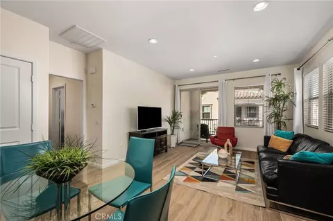 Living - 1414 El Paseo, Foothill Ranch, CA 92610 photo 2 of 4