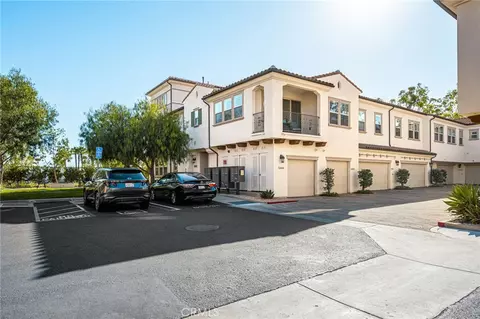 Exterior - 1414 El Paseo, Foothill Ranch, CA 92610 photo 5 of 11