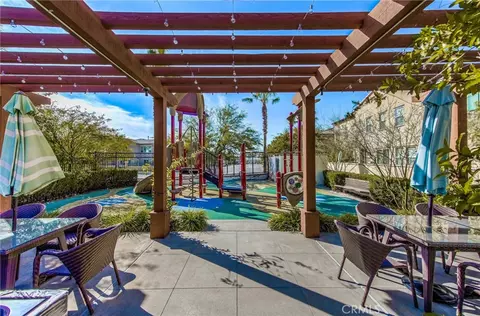 Exterior - 1414 El Paseo, Foothill Ranch, CA 92610 photo 7 of 11
