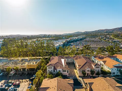 View/Area - 1414 El Paseo, Foothill Ranch, CA 92610 photo 3 of 8