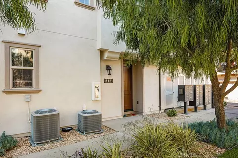 Exterior - 1414 El Paseo, Foothill Ranch, CA 92610 photo 3 of 11