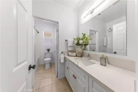 Bath - 97 Canopy, Irvine, CA 92603 photo 3 of 8