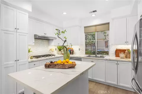 Kitchen - 97 Canopy, Irvine, CA 92603 photo 3 of 6