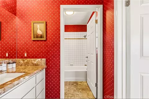 Bath - 2323 Wilt, Fallbrook, CA 92028 photo 1 of 5