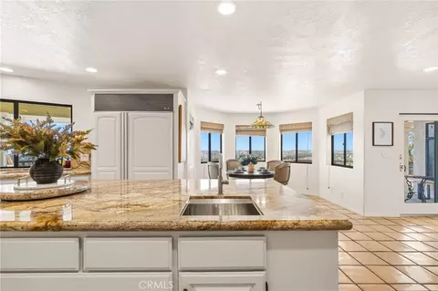 Kitchen - 2323 Wilt, Fallbrook, CA 92028 photo 5 of 6