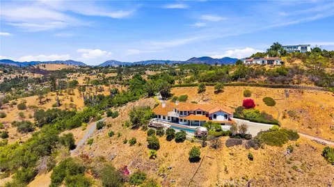 View/Area - 2323 Wilt, Fallbrook, CA 92028 photo 3 of 5
