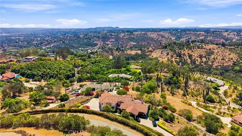 View/Area - 2323 Wilt, Fallbrook, CA 92028 photo 4 of 5
