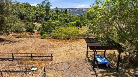 Exterior - 2323 Wilt, Fallbrook, CA 92028 photo 2 of 21