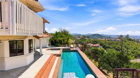 Exterior - 2323 Wilt, Fallbrook, CA 92028 photo 1 of 21