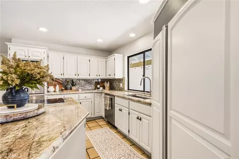 Kitchen - 2323 Wilt, Fallbrook, CA 92028 photo 1 of 6