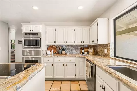 Kitchen - 2323 Wilt, Fallbrook, CA 92028 photo 2 of 6