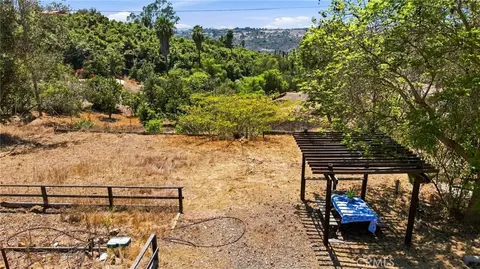 Exterior - 2323 Wilt, Fallbrook, CA 92028 photo 2 of 22