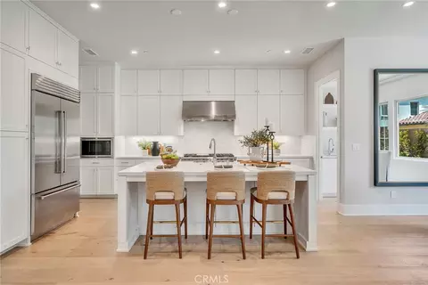 Kitchen - 207 Pinnacle, Irvine, CA 92602 photo 1 of 6