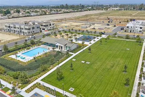 View/Area - 3306 S Ruby Paseo, Ontario, CA 91761 photo 2 of 3