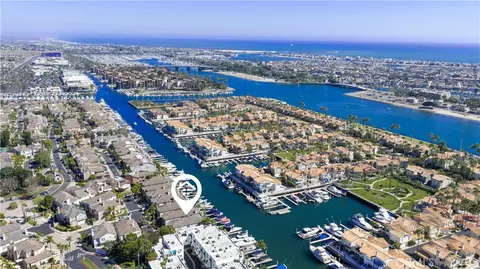 View/Area - 5950 Waterfront Pl, Long Beach, CA 90803 photo 6 of 8