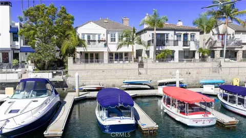 Exterior - 5950 Waterfront Pl, Long Beach, CA 90803 photo 2 of 7