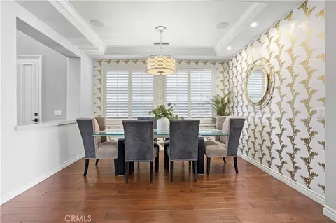 Dining - 5950 Waterfront Pl, Long Beach, CA 90803 photo 3 of 4