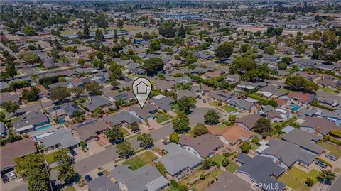View/Area - 1215 E Mardell, Orange, CA 92866 photo 4 of 5