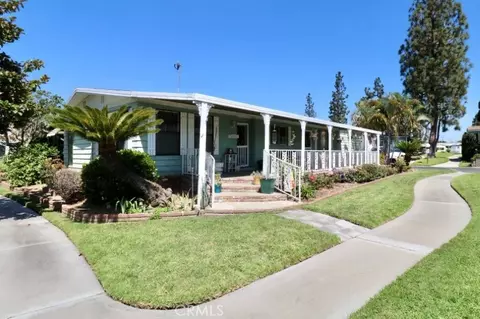 14024 Lake Side Dr #113, La Mirada, CA 90638