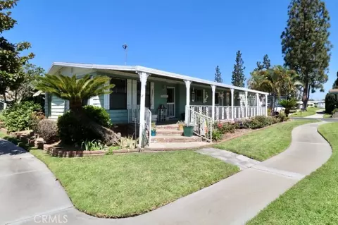 14024 Lake Side Dr #113, La Mirada, CA 90638