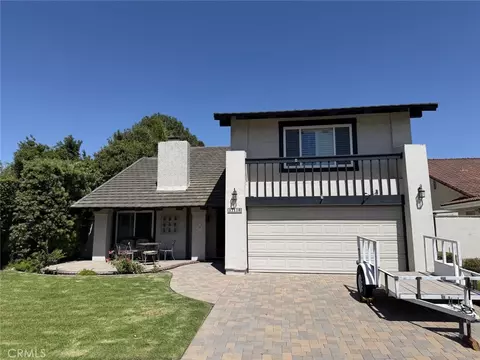 17110 Los Robles Cir, Fountain Valley, CA 92708