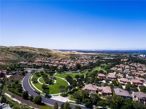View/Area - 229 Dewdrop, Irvine, CA 92603 photo 10 of 15