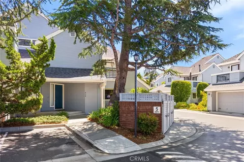 Exterior - 470 Mountain Laurel Ct, Mountain View, CA 94043 photo 2 of 6
