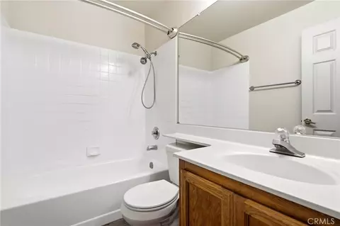 Bath - 470 Mountain Laurel Ct, Mountain View, CA 94043 photo 3 of 3