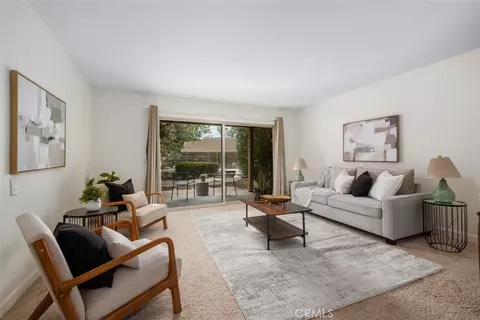 Living - 324 Tangelo, Irvine, CA 92618 photo 1 of 2