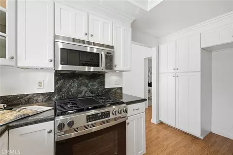 Kitchen - 23 Spring Buck, Irvine, CA 92614 photo 3 of 3