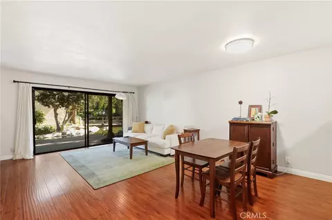 Living - 44 Tangelo #298, Irvine, CA 92618 photo 5 of 7