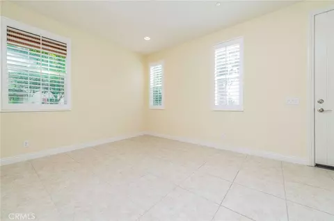 Living - 219 Wicker, Irvine, CA 92618 photo 3 of 4