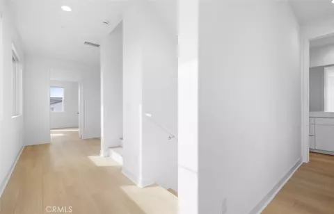 Entry Way - 187 Yugen, Irvine, CA 92618 photo 5 of 9