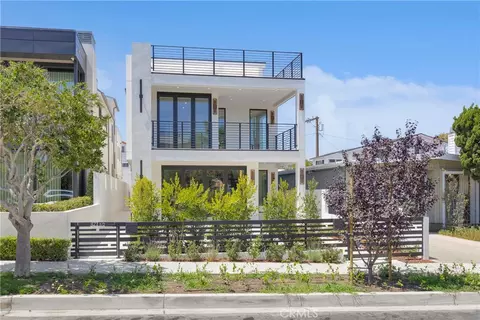 321 Larkspur Ave #1/2, Corona Del Mar, CA 92625