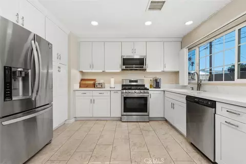 Kitchen - 6502 Edgemont, Huntington Beach, CA 92647 photo 2 of 4