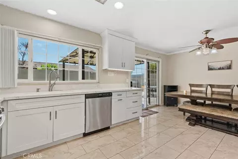Kitchen - 6502 Edgemont, Huntington Beach, CA 92647 photo 4 of 4