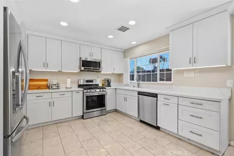 Kitchen - 6502 Edgemont, Huntington Beach, CA 92647 photo 1 of 4
