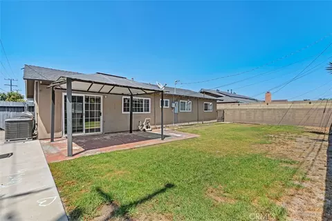 Exterior - 6502 Edgemont, Huntington Beach, CA 92647 photo 4 of 6