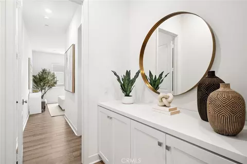 Entry Way - 131 Sash, Irvine, CA 92618 photo 5 of 7