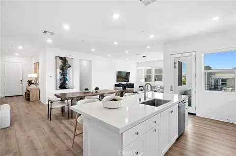 Entry Way - 131 Sash, Irvine, CA 92618 photo 1 of 7