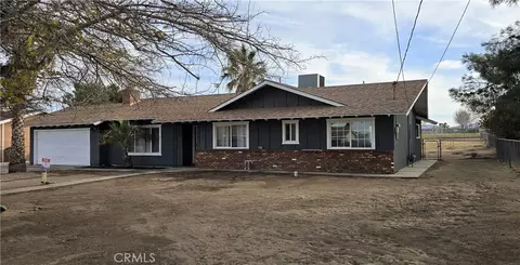 Exterior - 14411 Willow, Hesperia, CA 92345 photo 2 of 3