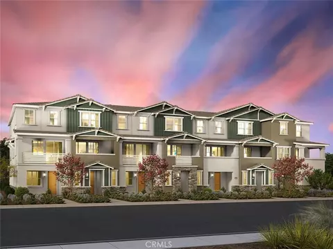 606 Lotus Dr, San Marcos, CA 92069