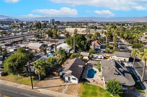 View/Area - 3029 Cridge St, Riverside, CA 92507 photo 6 of 8
