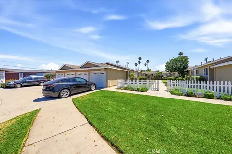 Exterior - 219 S Oak St, Orange, CA 92866 photo 2 of 13