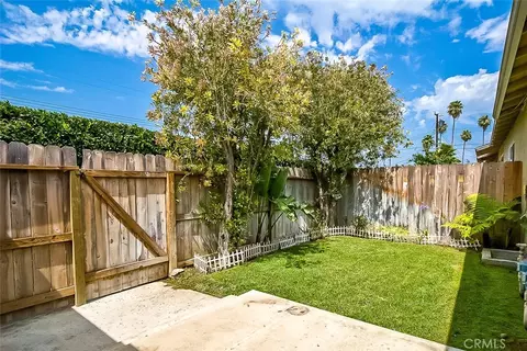 Exterior - 219 S Oak St, Orange, CA 92866 photo 6 of 13